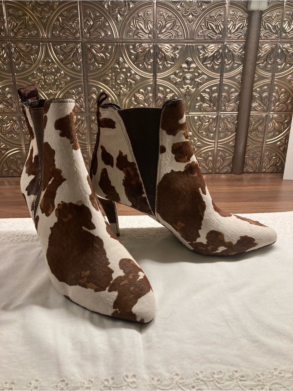 DKNY Pointed  Toe Cowprint Ankle Boots - Brown & White
